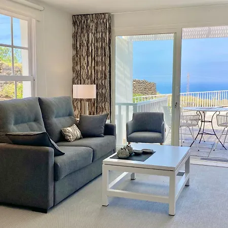 Holiday home Casa Fontana, Amazing Sea View And Wide Terrace With Pool
