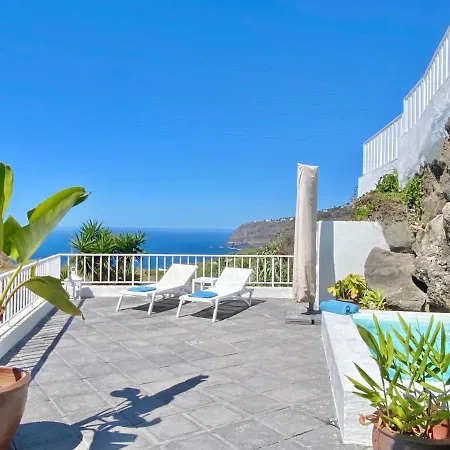 Casa Fontana, Amazing Sea View And Wide Terrace With Pool Holiday home *